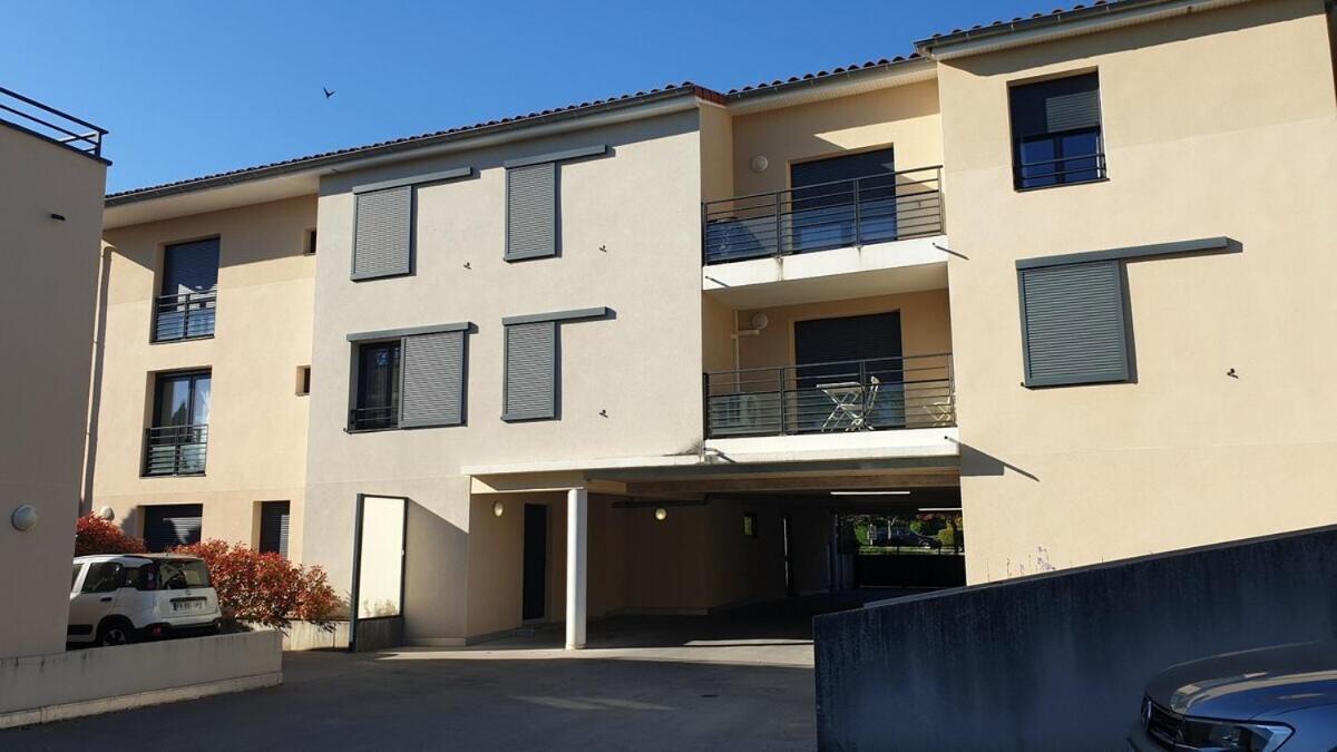 Le Loft De Genas - La Cabane Buitenkant foto